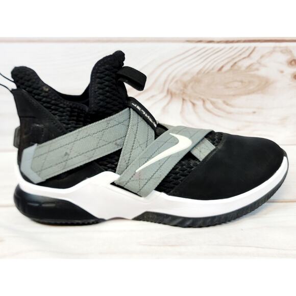 Nike Lebron Soldier 12 SFG Men\'s Black Basketball Shoes Size 8.5 AO4054-004 main image 8